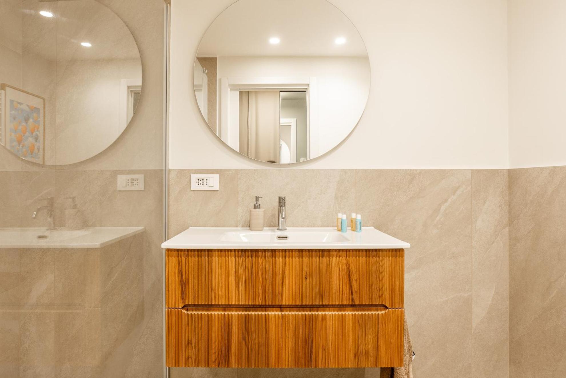 Ampi Monolocali In Via Pirandello - Washington Apartment Milan Bagian luar foto